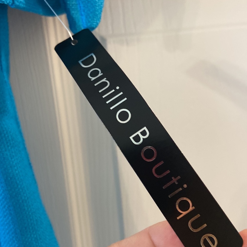 Danilo Boutique Women’s Dress size 10 beautiful blue color length 36” - Picture 3 of 12